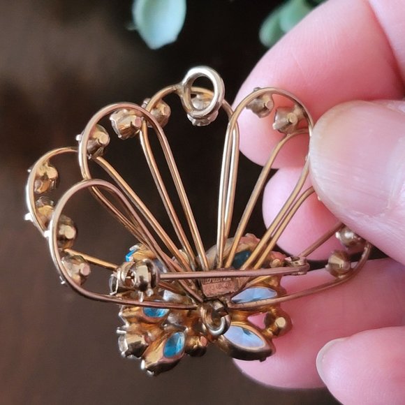 Vintage Signed Dorsons 1/20 12KT Gold Filled Rhinestone Demi Parure Pin Earrings - Picture 4 of 8